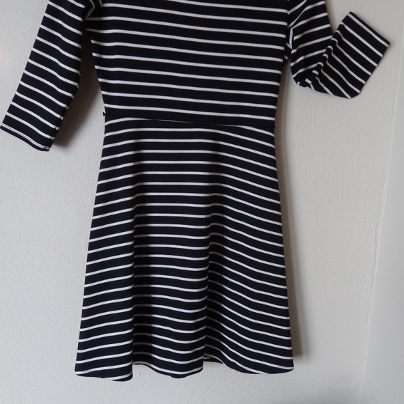 Striped comfortable summer dress - Picture 4 of 8
